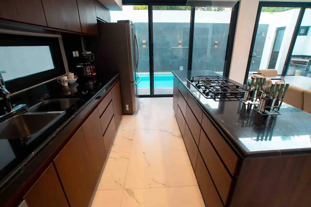 Casa Moderna De 4 Pisos Con Rooftop Vista Al Mar Isla Mujeres Dom wakacyjny